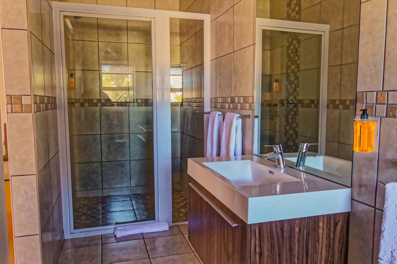 A&A Guesthouse Port Elizabeth Bagian luar foto